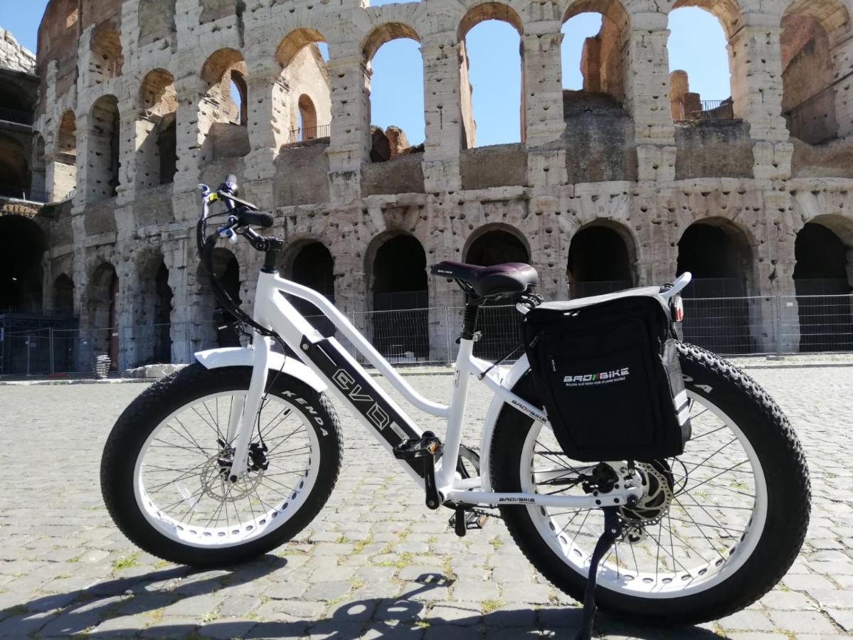 Bici Grill Decimo Miglio Aeroporto Ciampino Francigena Country House 外观 照片